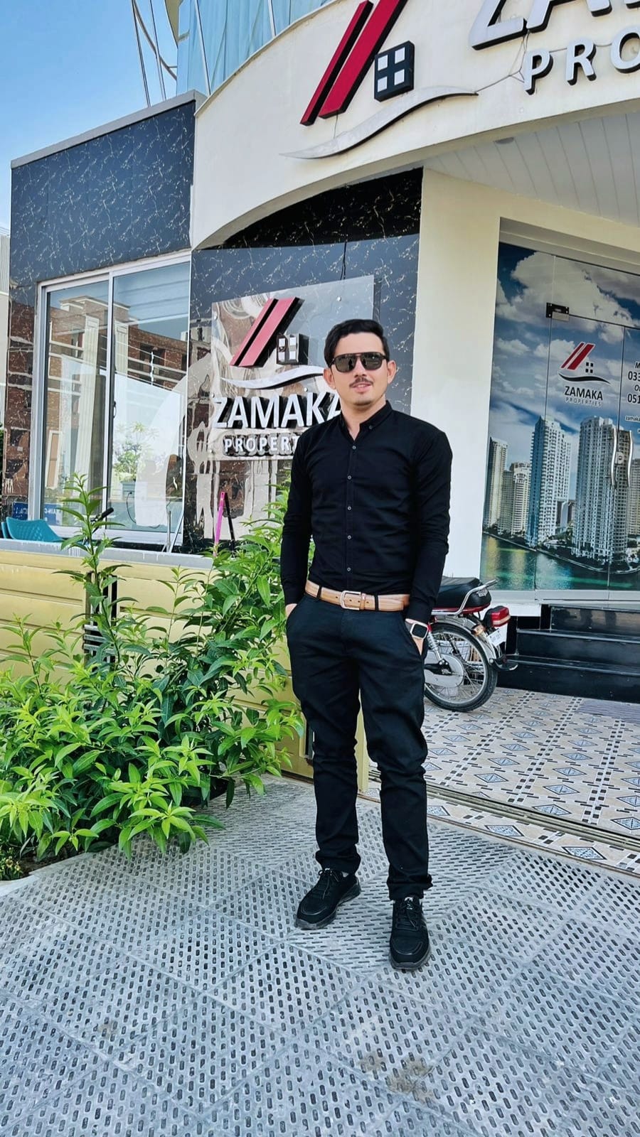 Muhammad Ashfaq Communications, Combinatorial Problem Solving, Marketing, Sales, Social Media Marketing