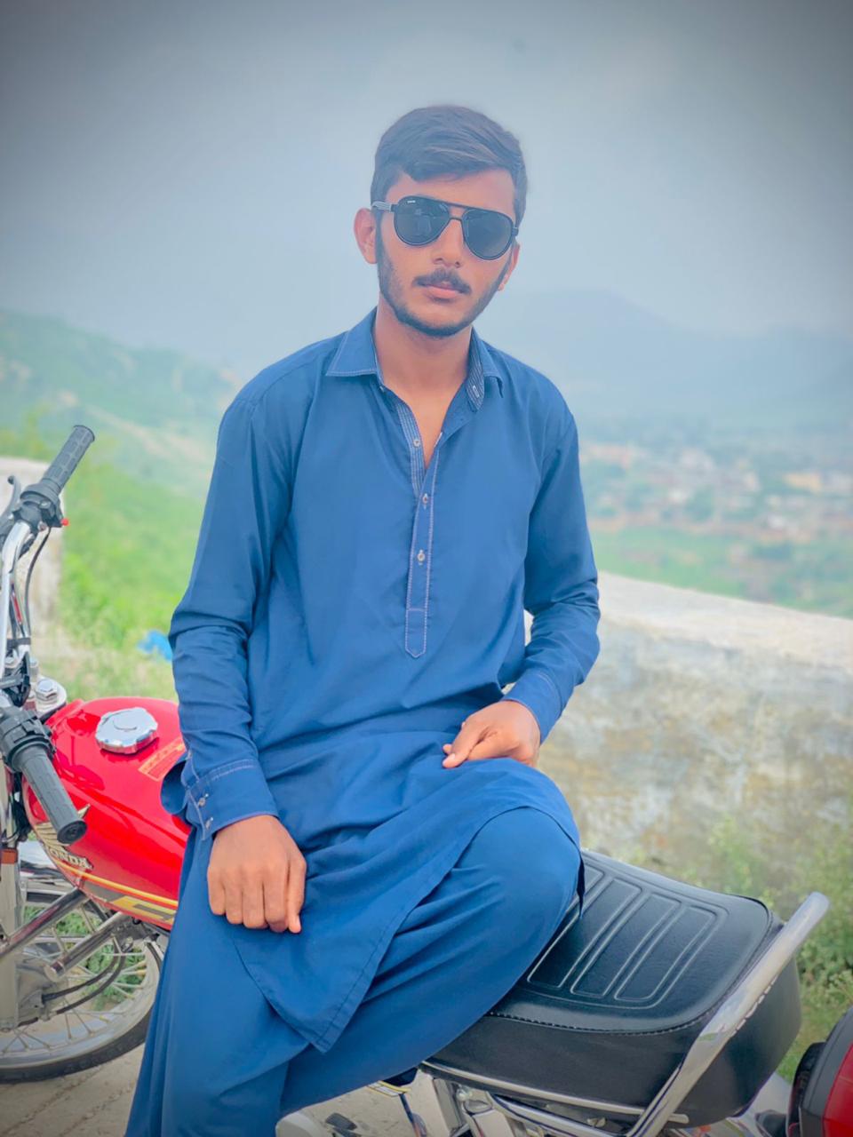 Muhammad Shahzaib Urdu Typing, English Typing, Music, A, Music Video, Business Plans, Contracts, Legal Research, Project Management, Business Requirement Documentation
