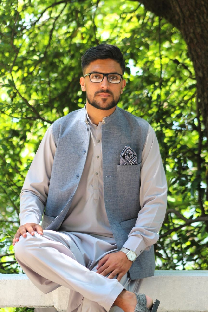 Munib Ur Rehman Data Entry, Data Analysis, Sales, Financial Accounting, Finance, Presentations, Data Processing, MS Office, SPSS Statistics, Minitab