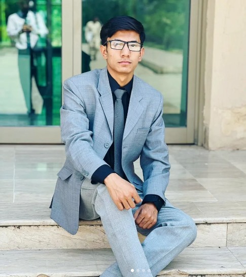 Asjad Haroon Urdu Typing, English Typing, MS Office, Photo Editing, Poster Design, Print, Prototype Design, CV Design, Logo Design, Word