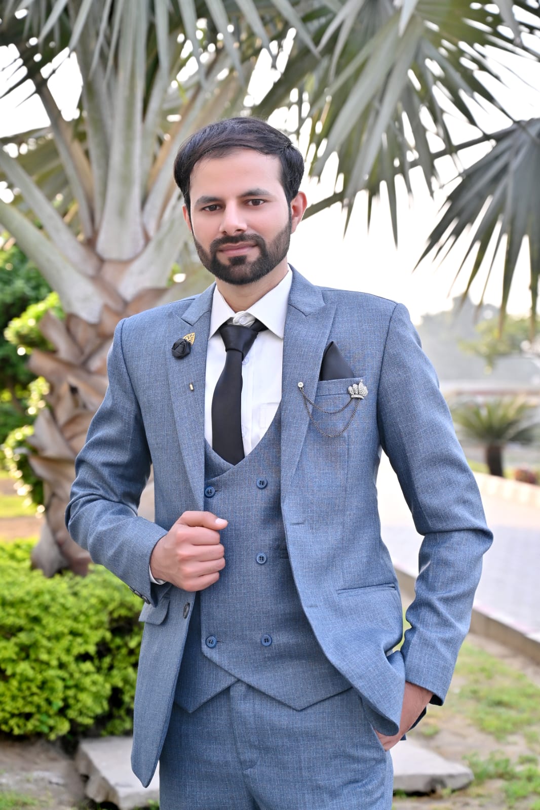 Shehzad Awan English Typing, Urdu Typing, MS Office, Arts & Crafts, Covers & Packaging, Fashion Modeling, Book Artist