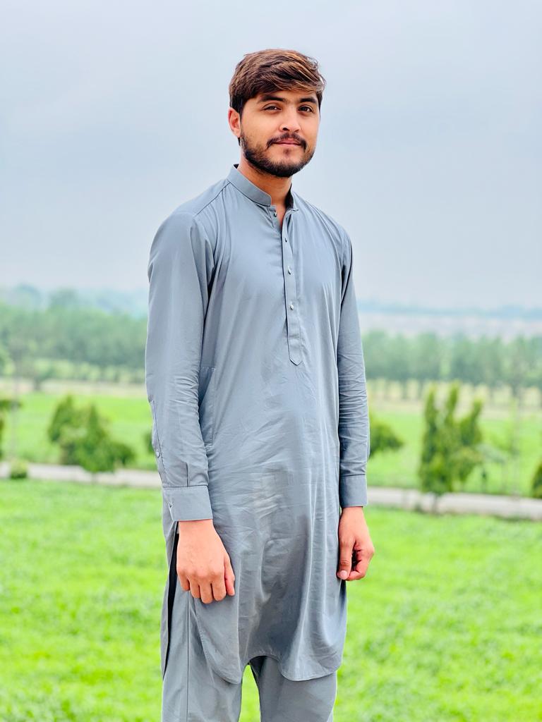 Muhammad ZAIN UL ABDEEN Urdu Typing, English Typing, Cooking, MS Office, 3D Animation, ActionScript, After Effects, Animation, Arts & Crafts, Audio Services