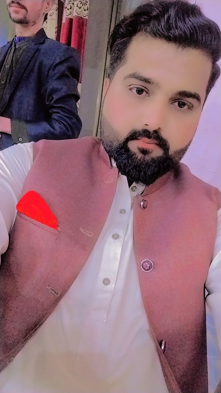 Muhammad Zeeshan Mirza MS Office, Driving, 3ds Max, English Typing, Urdu Typing, 3D Modelling, Business Cards, Graphic Design, Photoshop, Photo Editing