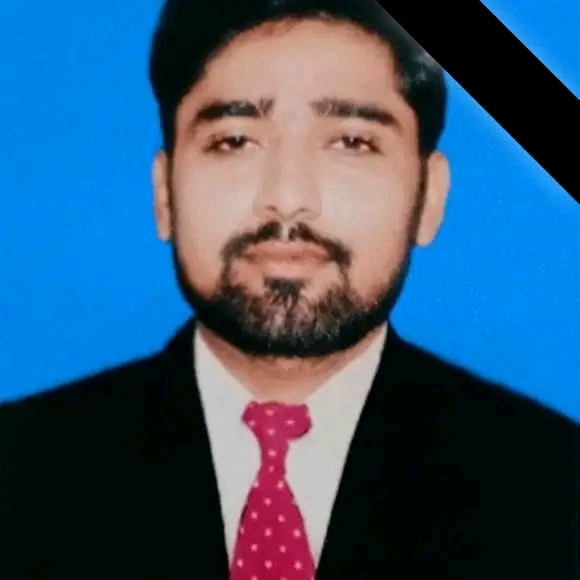 Muhammad Shahzad Driving, Typing