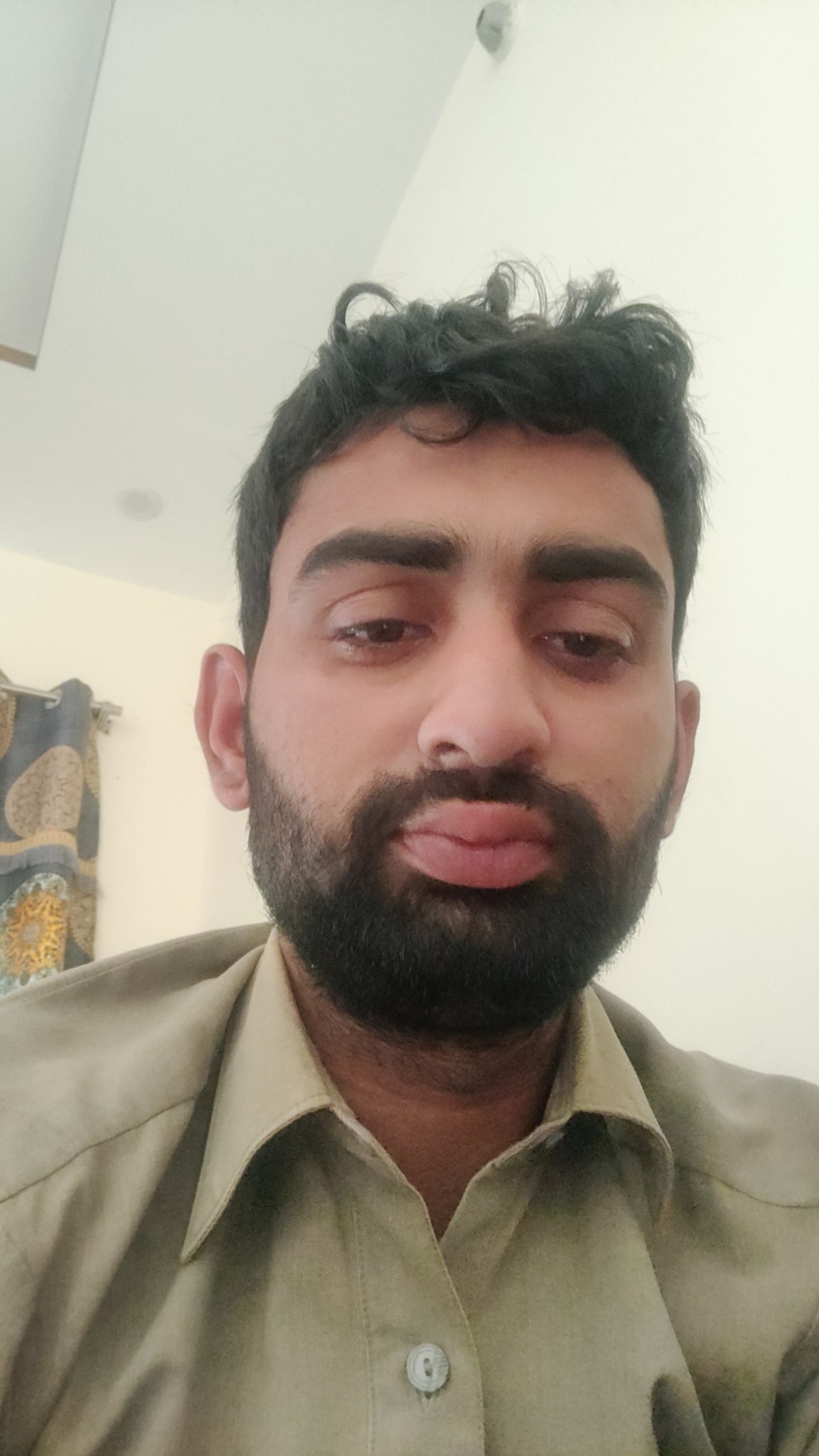 Ali Hussnain Profile