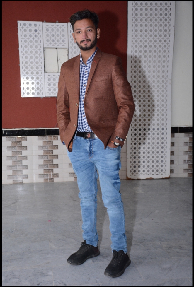 Hamza Sana Profile Hamza Sana Profile