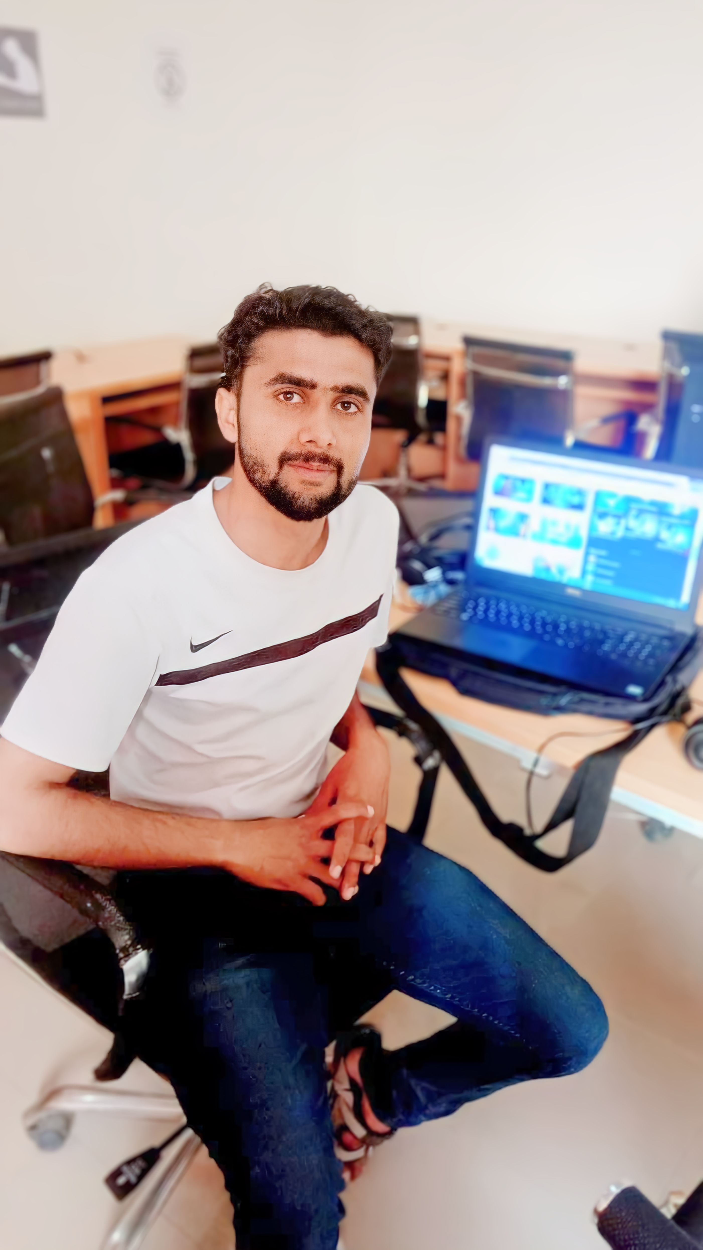 Mazhar Abbas Profile Mazhar Abbas Profile