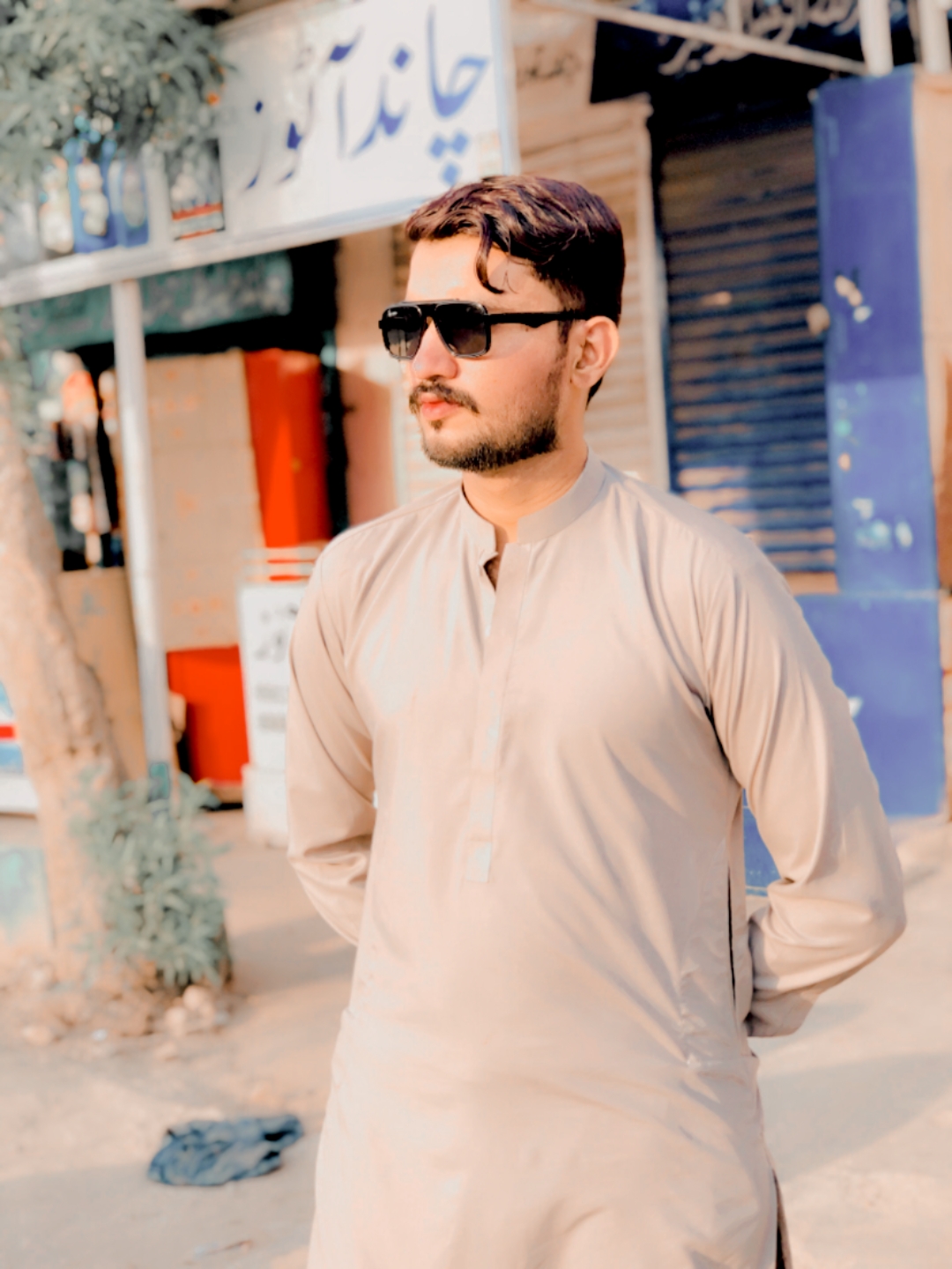 Roshan Deen Profile Roshan Deen Profile