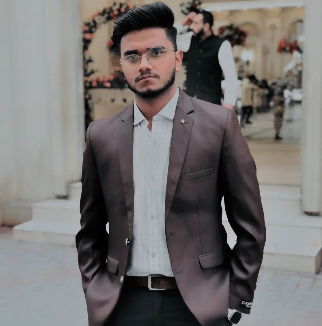 Imtinan Mushtaq Profile