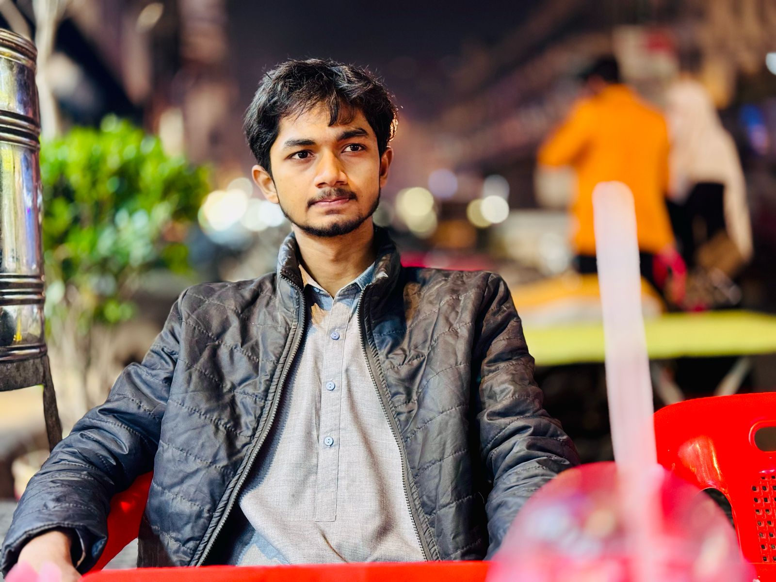 Ahmed Siddique Adobe Photoshop, Adobe Illustrator, Adobe Lightroom, HTML, CSS, Javascript, Video Editing, Vector Tracing, English Typing, Urdu Typing