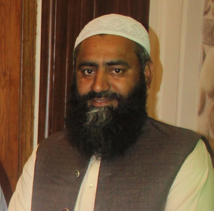 Muhammad Khalid Driving, Cooking