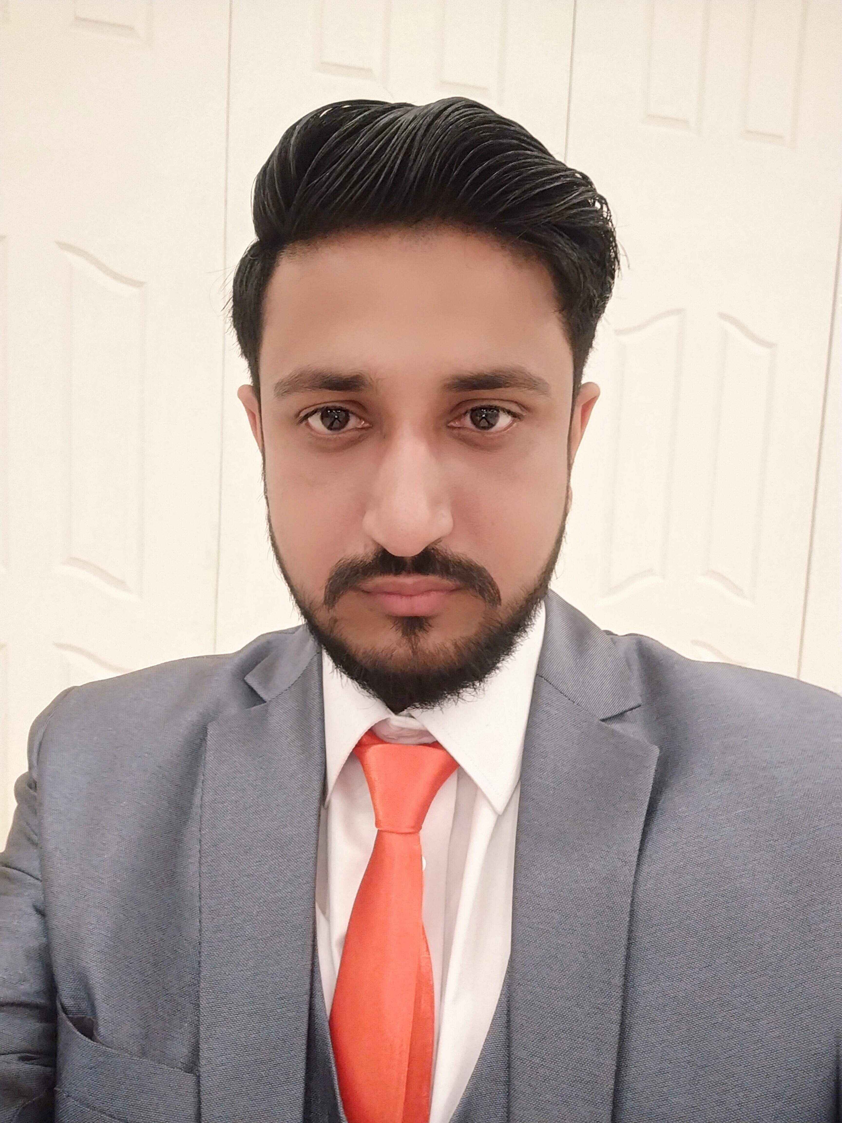 Shahrukh Hussain Profile