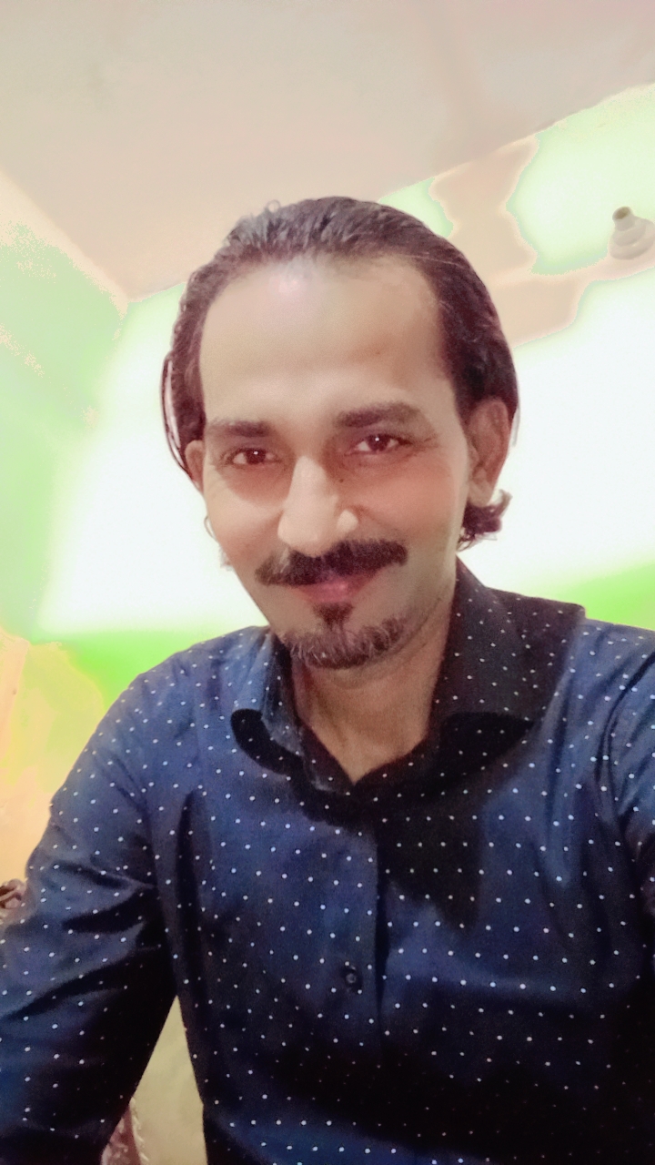 Nadeem Shahzad Profile