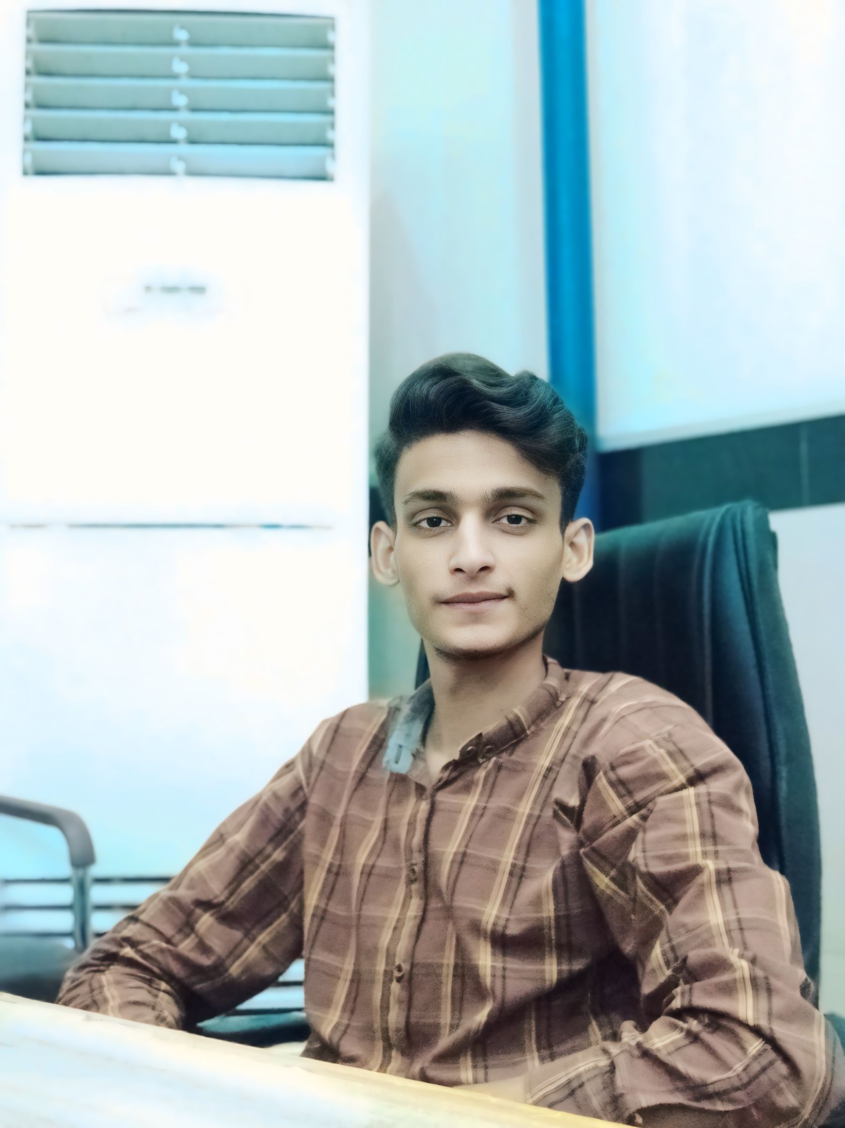 Kashif Ishtiaq English Typing, MS Office, Banner Design, Flyer Design, Logo Design, Photo Editing, Word, Video Editing, Canva, Account Management