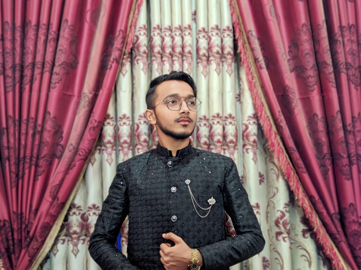 Mubeen Chohan English Typing, Photo Editing, Trading, Excel, Data Analytics, Database Design, HTML, Sketching, Painting