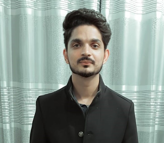 Junaid Akram SEO, SEO Writing, SEO Auditing, Search Engine Marketing, Keyword Research, Audit, Book Design, Book Cover Design