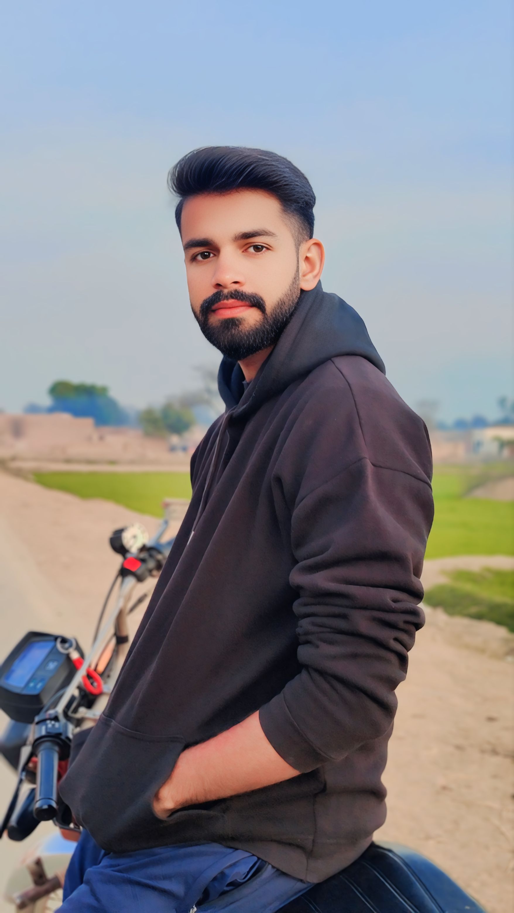 Ali Husnain Profile Ali Husnain Profile