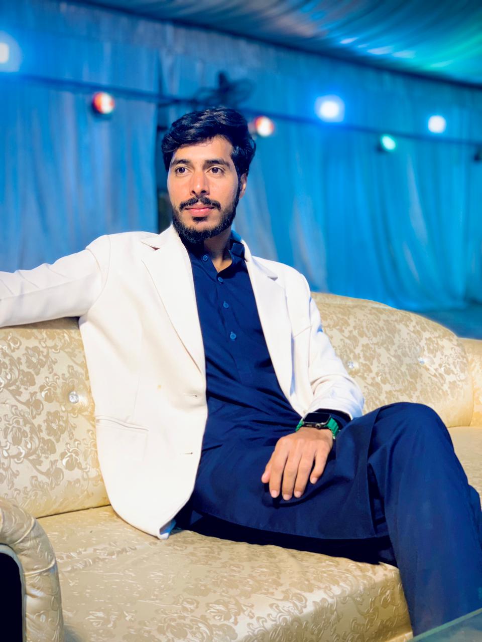 Faheem Tariq Shorthand, Urdu Typing, English Typing, Cooking, Driving, MS Office, 3D Animation, 3D Design, 3D Rendering, After Effects