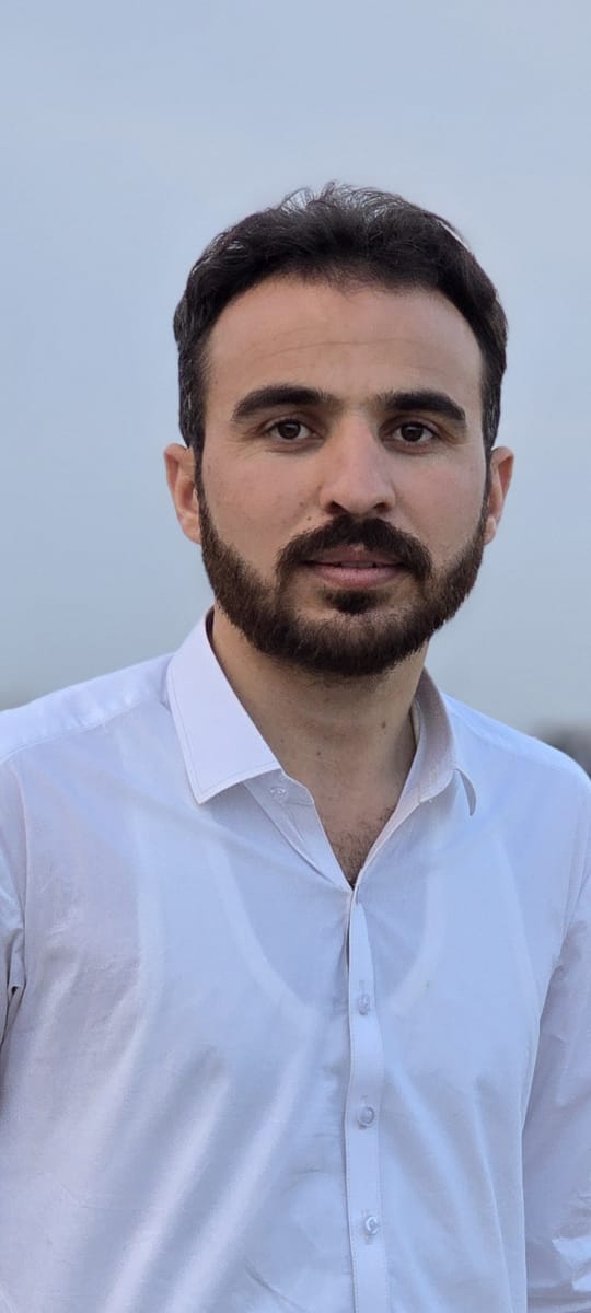 Shams Ur Rehman Album Production, Audiobook Narration, Art Consulting, Book Design, Audiobook, Artist & Repertoire Administration, Android UI Design, Affinity Designer, A&R, Computer Science