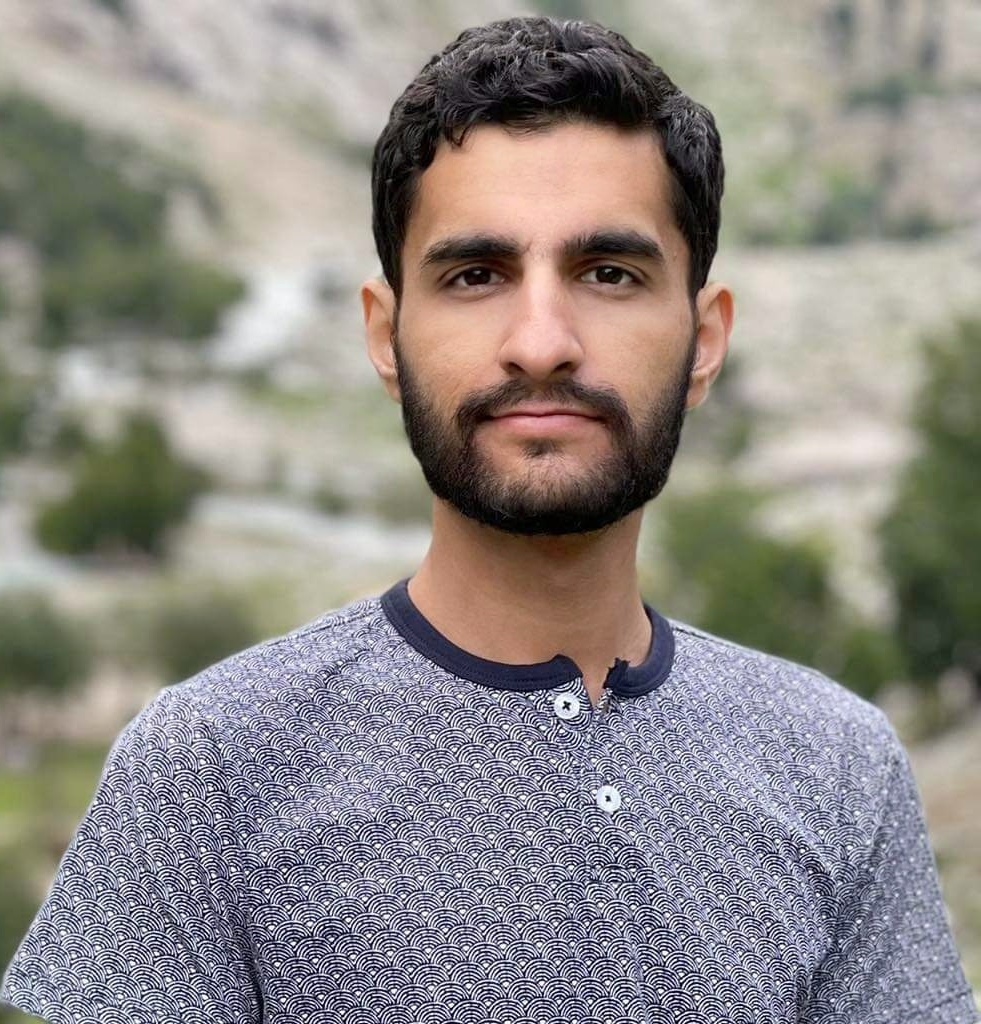 Muhammad Yaseen English Typing, Driving, MS Office, Bootstrap, Photoshop Design, Presentations, Website Design, Front-end Design, Data Entry, Customer Support