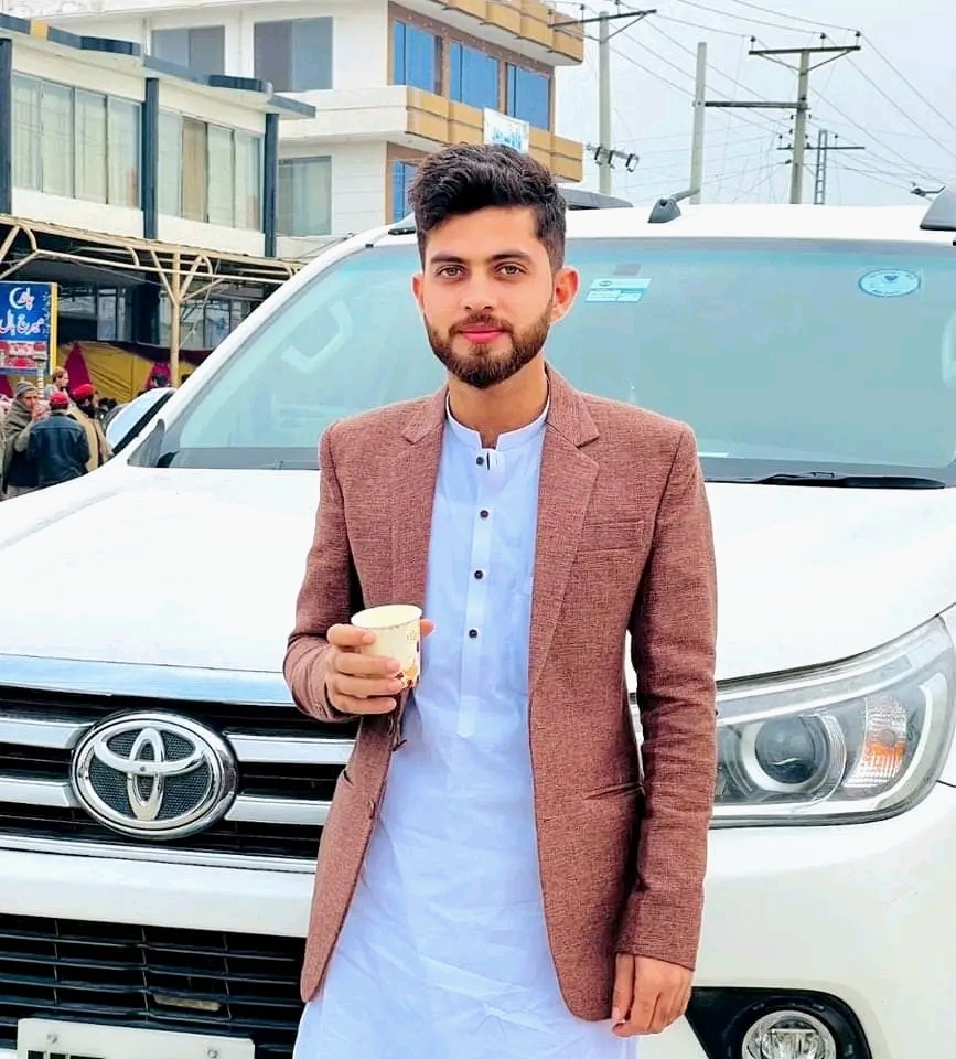 Hamza Bashir English Typing, Driving, MS Office, 3D Animation, 3D Design, 3D Modelling, Bootstrap, Business Cards, 3D Logo, A