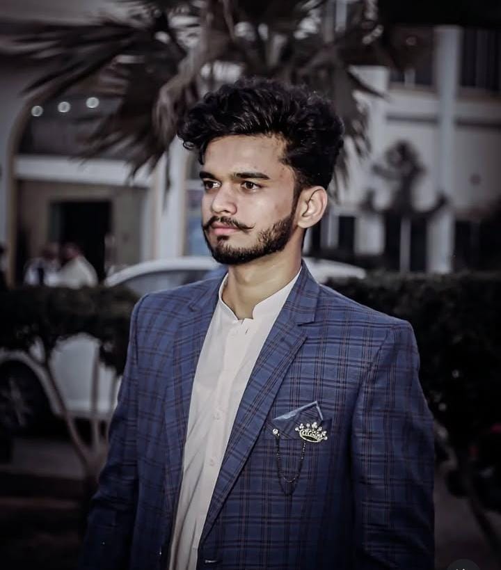 RANA HUZAIFA Profile RANA HUZAIFA Profile