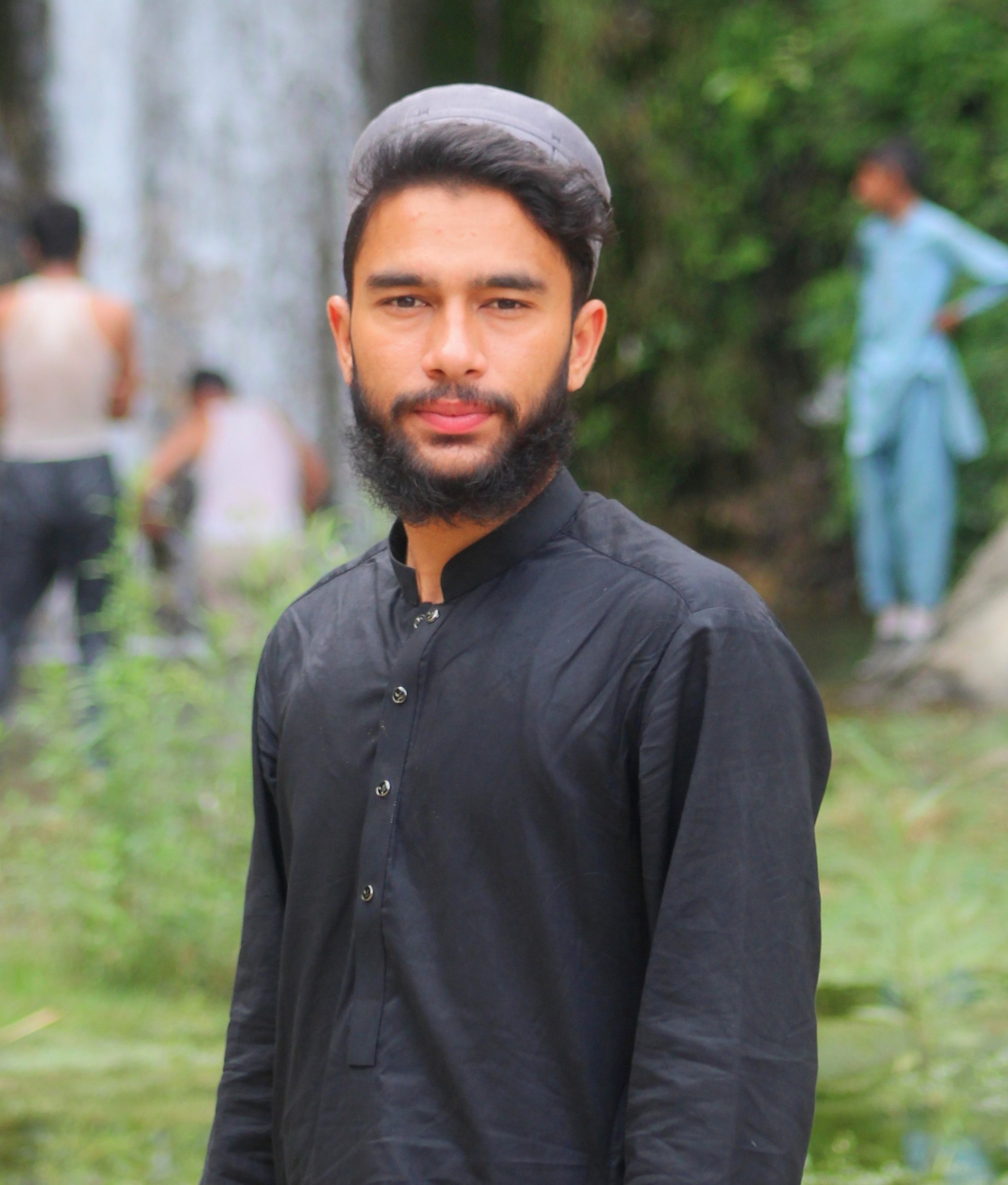 Azhar Mehmood English Typing, MS Office, Driving, Graphic Design