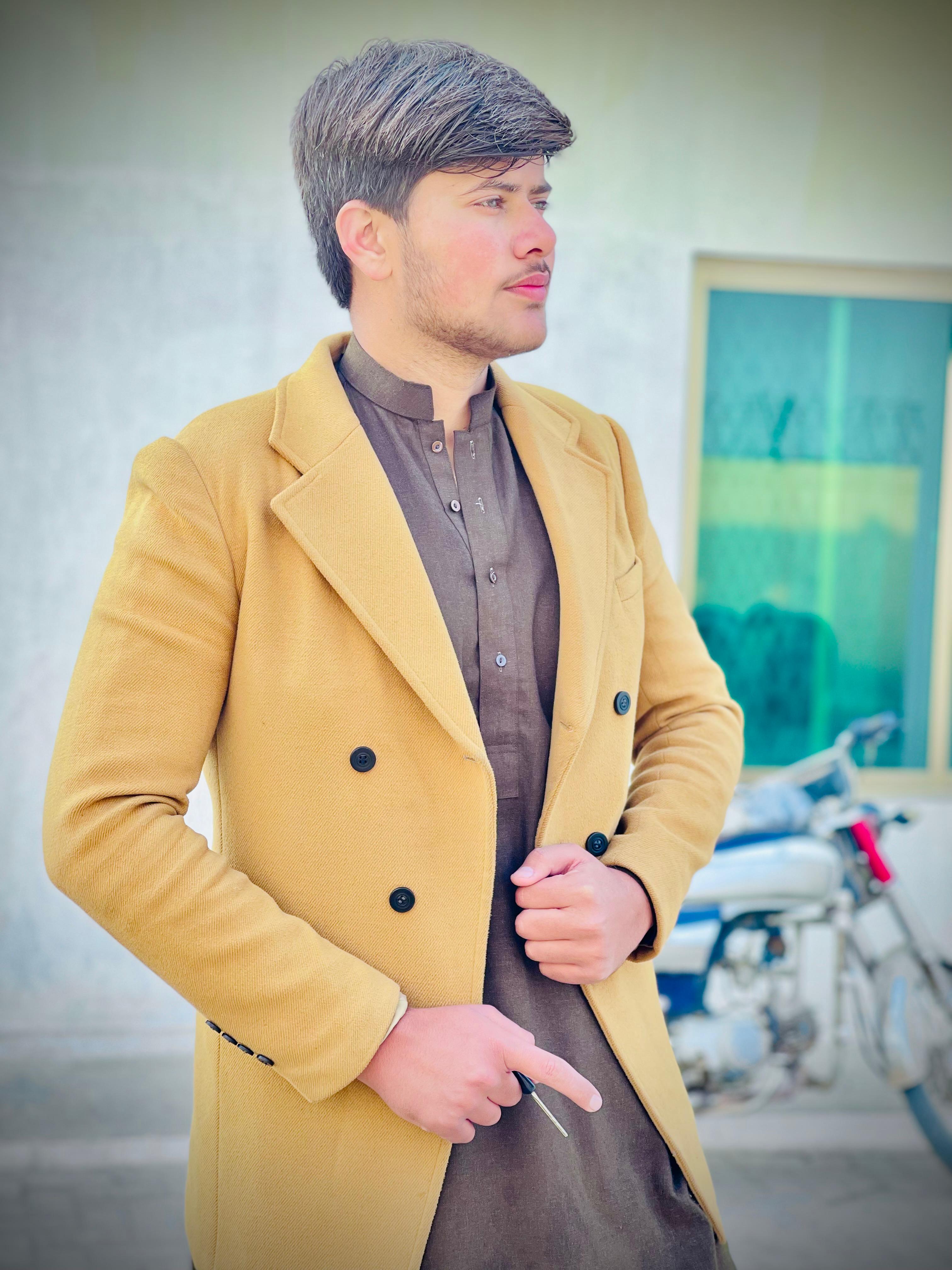 ZULFIQAR AWAN English Typing, Urdu Typing, Cooking, MS Office, Fashion Modeling