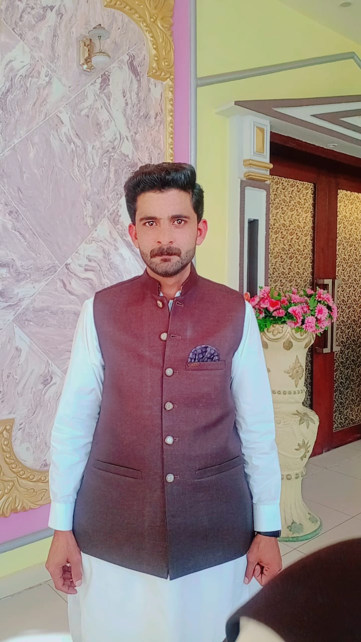 Mudassar Nawaz KHAN English Typing, Graphic Design, Photo Editing, Photography, Templates, IMovie, A, Adobe Photoshop, Cutout Animation